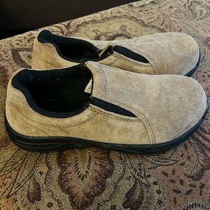 Slip in Brazos 7.5 from Academy